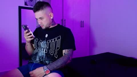 lliamm 2 online show from May 2026 04:52:01 AM