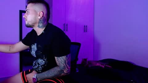 lliamm 2 online show from May 2026 05:24:01 AM