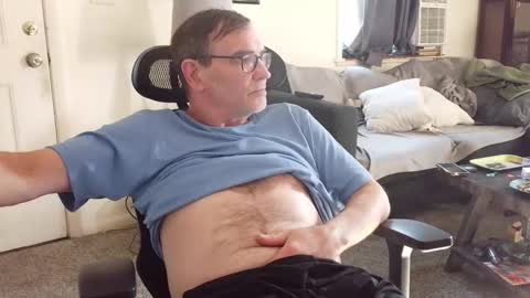 Snapshot of lngdickdaddy chatting on December 2025 05:53:01 PM LongDick Daddy online show from December 2025 05:53:01 PM