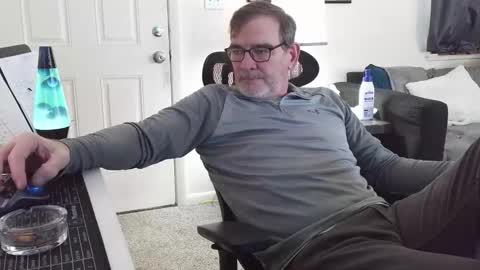 Snapshot of lngdickdaddy chatting on January 2026 08:01:02 PM LongDick Daddy online show from January 2026 08:01:02 PM