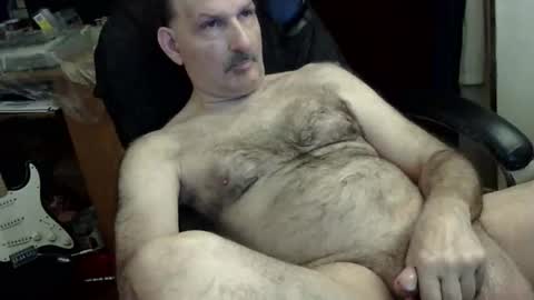 Snapshot of loades182025 chatting on March 2026 04:52:02 AM loades182025 online show from March 2026 04:52:02 AM