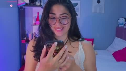 Snapshot of loaluxury chatting on March 2026 03:22:01 PM Pamela online show from March 2026 03:22:01 PM