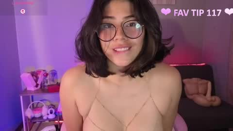 Pamela online show from May 2026 04:24:02 PM