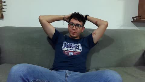 Lobo online show from March 2025 02:12:02 AM