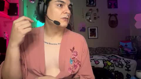 Snapshot of lobotomyprincess chatting on April 2026 06:55:02 AM LobotomyPrincess online show from April 2026 06:55:02 AM