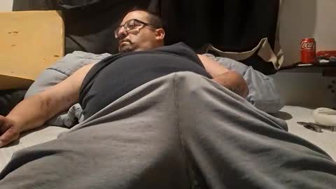 Snapshot of locolouie chatting on April 2026 11:37:01 AM SeekingWaifu online show from April 2026 11:37:01 AM