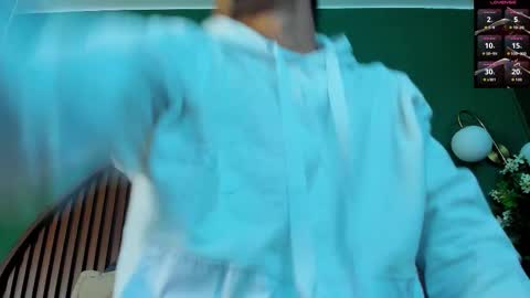 logan_griffin online show from November 2025 05:21:01 AM