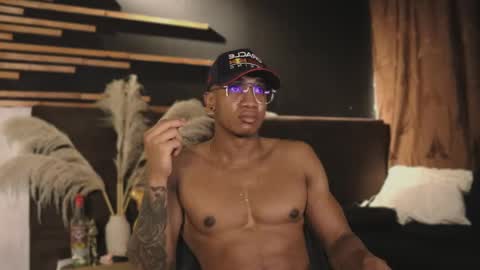 logan_varela online show from January 2025 01:21:02 PM