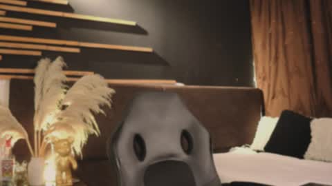 logan_varela online show from January 2025 03:33:02 AM