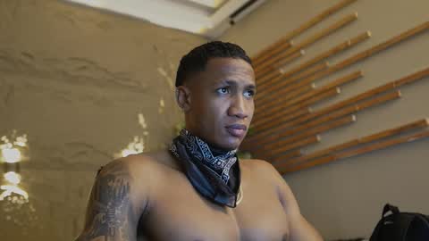 logan_varela online show from February 2026 12:37:02 PM