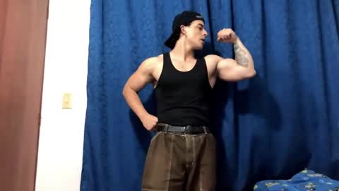 Snapshot of logan_x3 chatting on December 2024 01:22:01 AM Logan online show from December 2024 01:22:01 AM