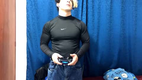 Snapshot of logan_x3 chatting on January 2025 04:25:02 AM Logan online show from January 2025 04:25:02 AM