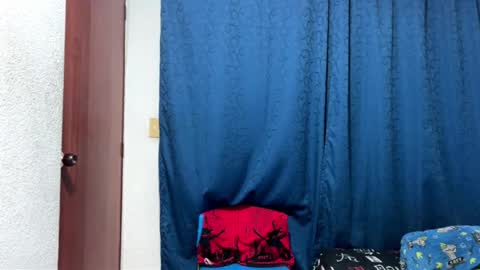 Snapshot of logan_x3 chatting on October 2025 04:15:01 AM Logan online show from October 2025 04:15:01 AM