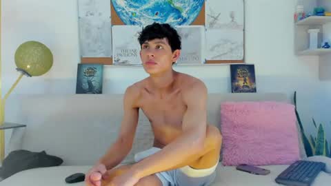 loganoficialx online show from June 2026 09:46:02 PM