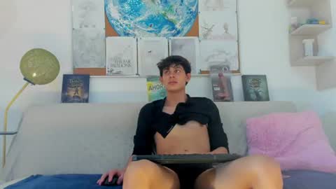 loganoficialx online show from July 2026 09:02:01 PM