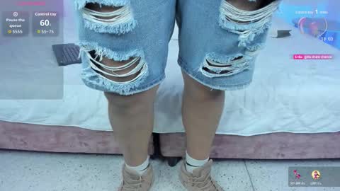 LoganRyder1 online show from October 2025 12:04:02 PM