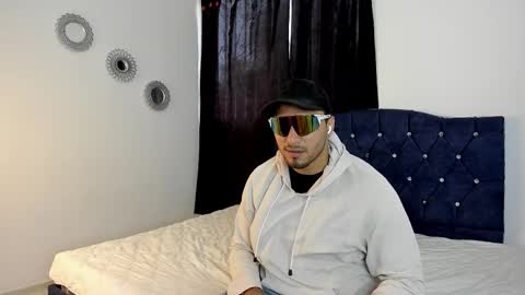 LoganRyder1 online show from November 2025 12:06:02 PM