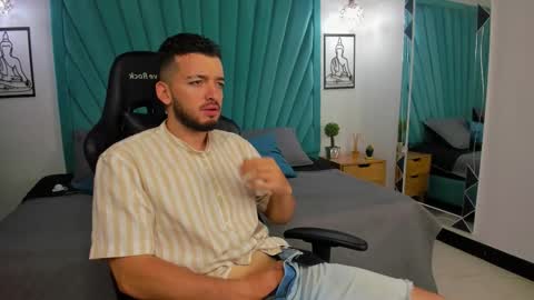 Snapshot of loganwolfjs chatting on February 2026 01:56:02 PM Logan Wolf online show from February 2026 01:56:02 PM