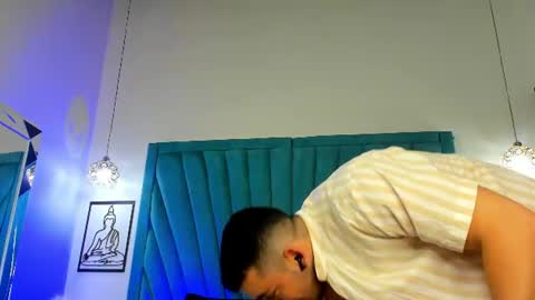 Logan Wolf online show from July 2026 03:21:02 PM