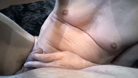 loisaida4u online show from March 2026 04:44:02 PM