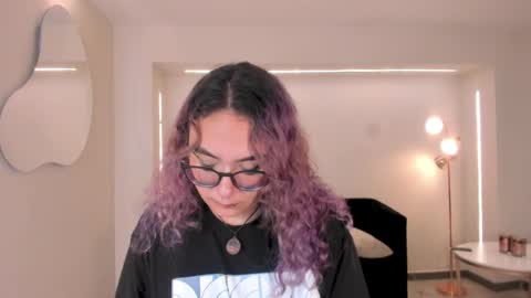 Snapshot of loiseharper chatting on May 2026 07:45:02 PM Loise online show from May 2026 07:45:02 PM