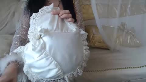 Lilu online show from October 2025 06:13:02 AM