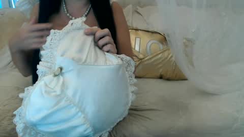 Lilu online show from July 2026 06:09:02 AM