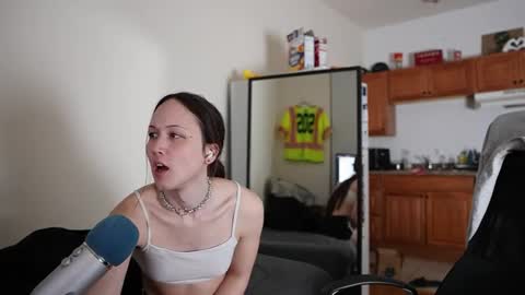 Snapshot of lokeyho chatting on January 2026 11:43:02 PM Xrma zir-ma online show from January 2026 11:43:02 PM