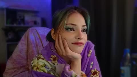 lola online show from December 2025 03:51:02 PM