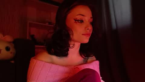 lola online show from April 2026 08:26:01 AM