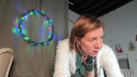 Snapshot of lola_belgium chatting on January 2025 05:02:01 PM lola_belgium online show from January 2025 05:02:01 PM