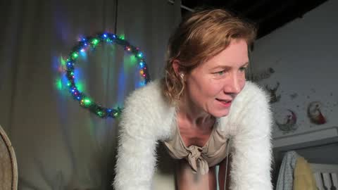 Snapshot of lola_belgium chatting on January 2025 08:25:02 PM lola_belgium online show from January 2025 08:25:02 PM