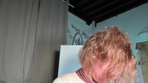 Snapshot of lola_belgium chatting on February 2025 05:40:02 PM lola_belgium online show from February 2025 05:40:02 PM