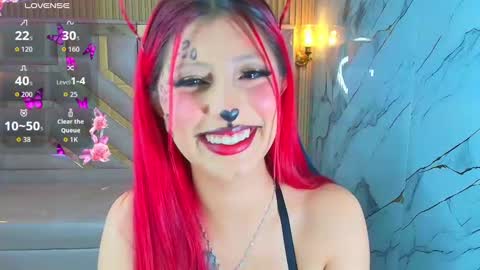 Snapshot of lola_bonnie_r chatting on October 2025 07:56:02 PM Lola online show from October 2025 07:56:02 PM