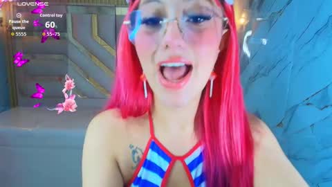 Snapshot of lola_bonnie_r chatting on November 2025 07:47:02 PM Lola online show from November 2025 07:47:02 PM