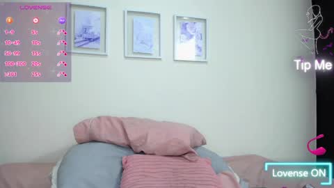 Lola Calypso online show from May 2026 11:32:02 PM