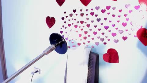 lola online show from February 2026 12:19:01 PM