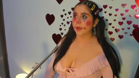 lola online show from February 2026 12:09:02 PM