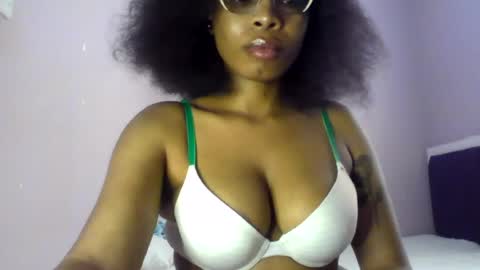 Lola Coco online show from July 2026 11:23:02 AM
