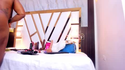 Lola online show from October 2025 11:22:02 AM