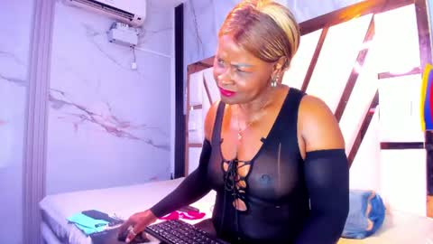 Lola online show from July 2026 11:47:01 AM