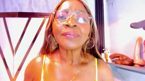 Lola online show from July 2026 12:31:02 PM