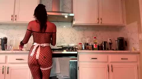 lola_la_lita online show from September 2025 06:10:01 PM