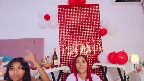 lola_lustrum online show from May 2026 03:50:01 PM