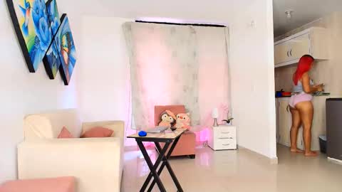 lola_lustrum online show from May 2026 03:41:01 PM