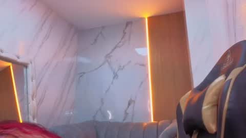 Lola online show from July 2026 08:14:01 PM