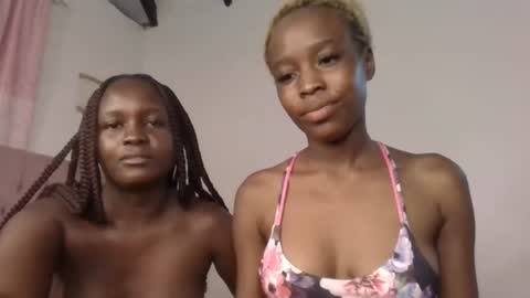 Lola online show from July 2026 02:56:02 PM