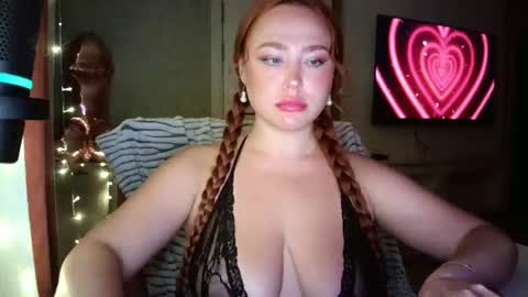 LolaaMint  online show from July 2026 03:21:02 PM