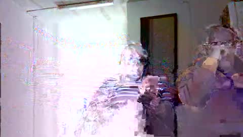 Snapshot of lolahueso chatting on February 2025 06:55:01 PM LOLA HUESO y ERIC online show from February 2025 06:55:01 PM