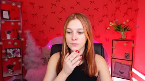 Snapshot of lolalemona chatting on December 2024 03:22:02 PM lolalemona online show from December 2024 03:22:02 PM